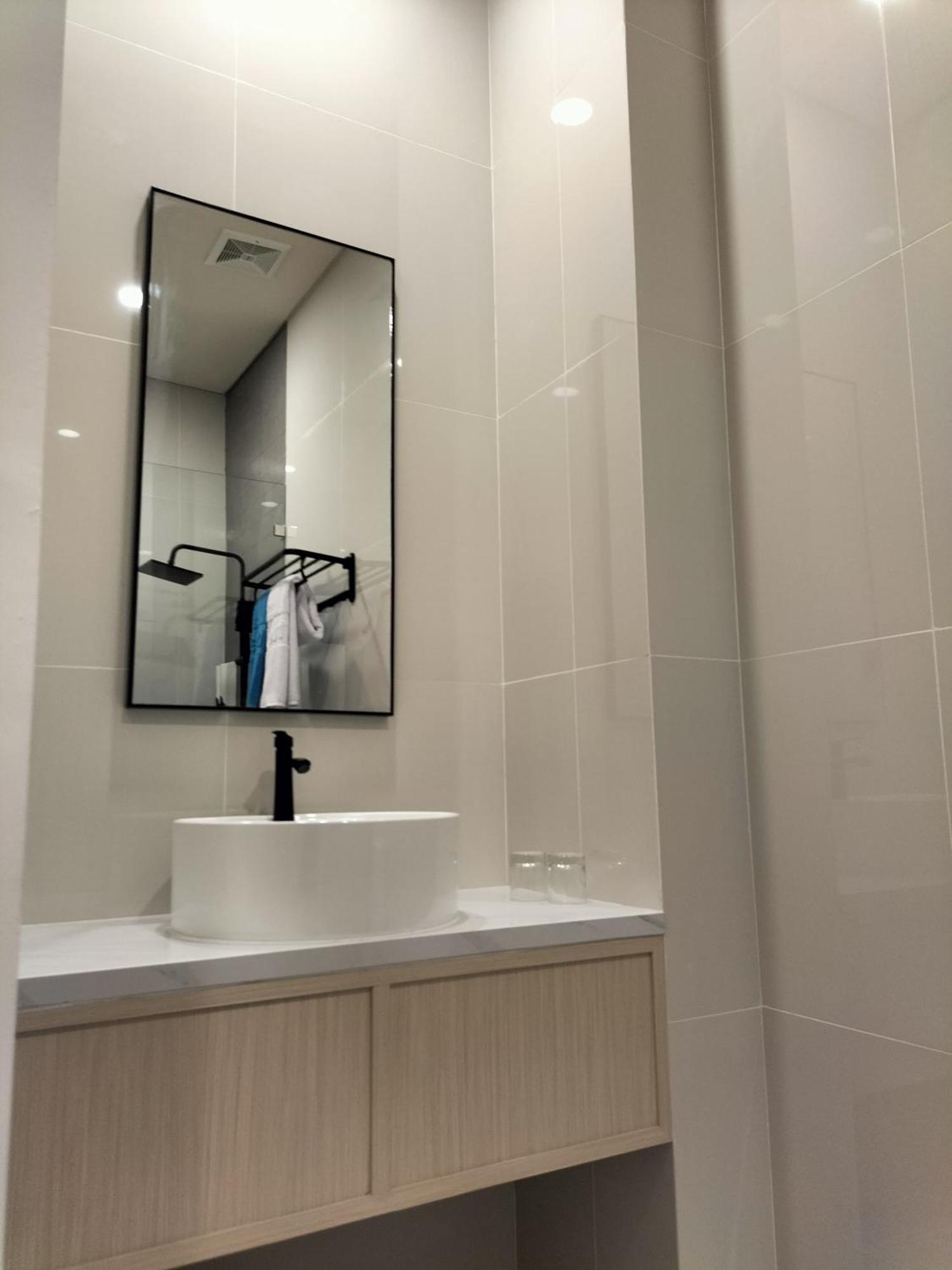 True Blue Hotel Menteng ジャカルタ エクステリア 写真