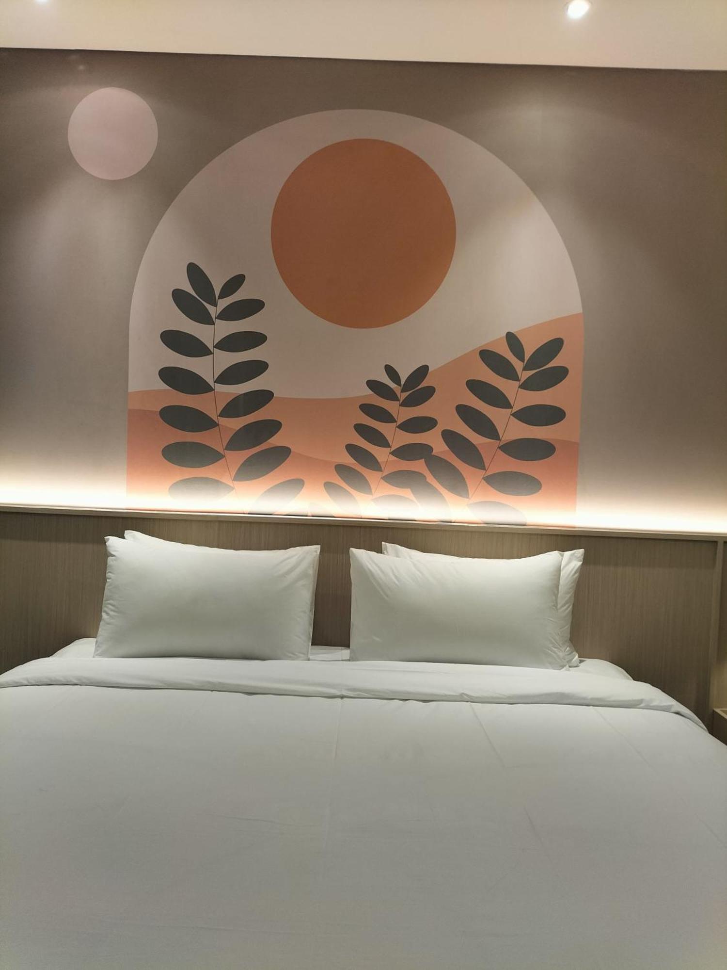 True Blue Hotel Menteng ジャカルタ エクステリア 写真