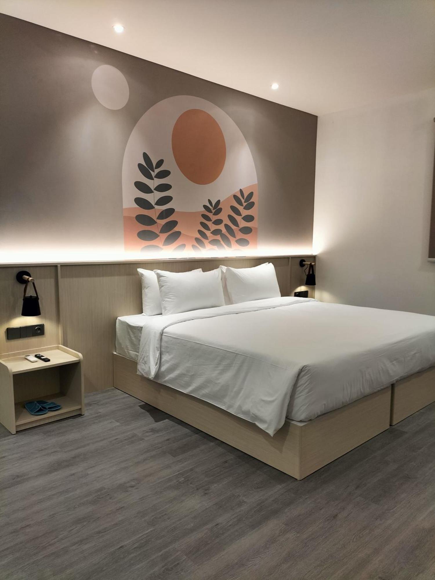True Blue Hotel Menteng ジャカルタ エクステリア 写真