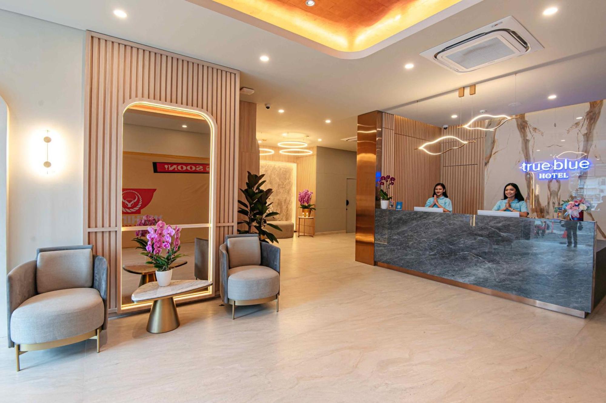 True Blue Hotel Menteng ジャカルタ エクステリア 写真