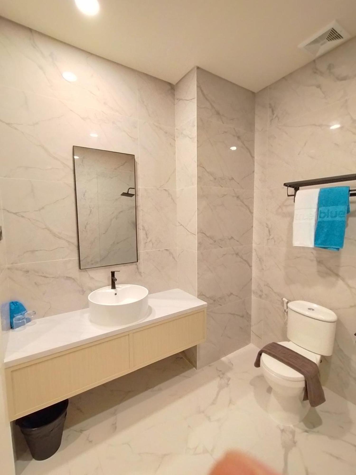 True Blue Hotel Menteng ジャカルタ エクステリア 写真
