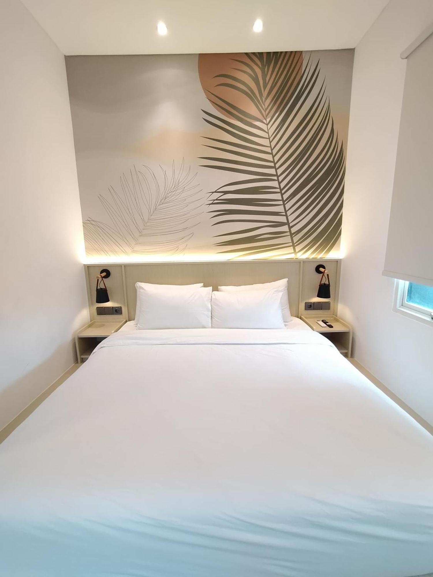 True Blue Hotel Menteng ジャカルタ エクステリア 写真
