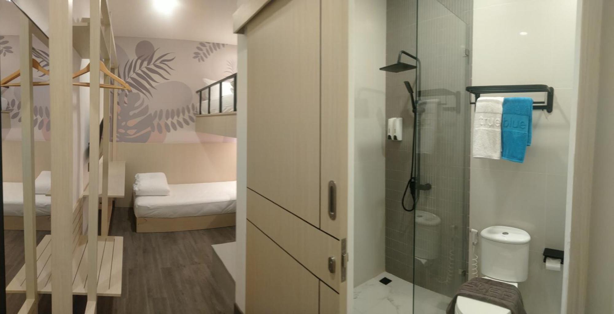 True Blue Hotel Menteng ジャカルタ エクステリア 写真